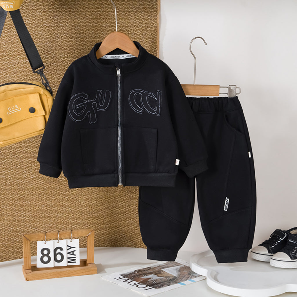 Modern Chic All-Season Casual Sporty Autumn 2-Piece Boys' Pants Suit, Ages 2-7 | Color: Black | Image 3