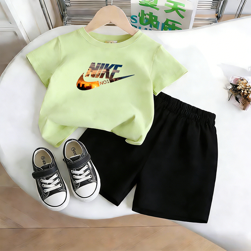 Modern Chic All-Season Casual Sporty Summer 2-Piece Unisex Kids' Pants Suit, Ages 2-9 | Color: Green | Image 1