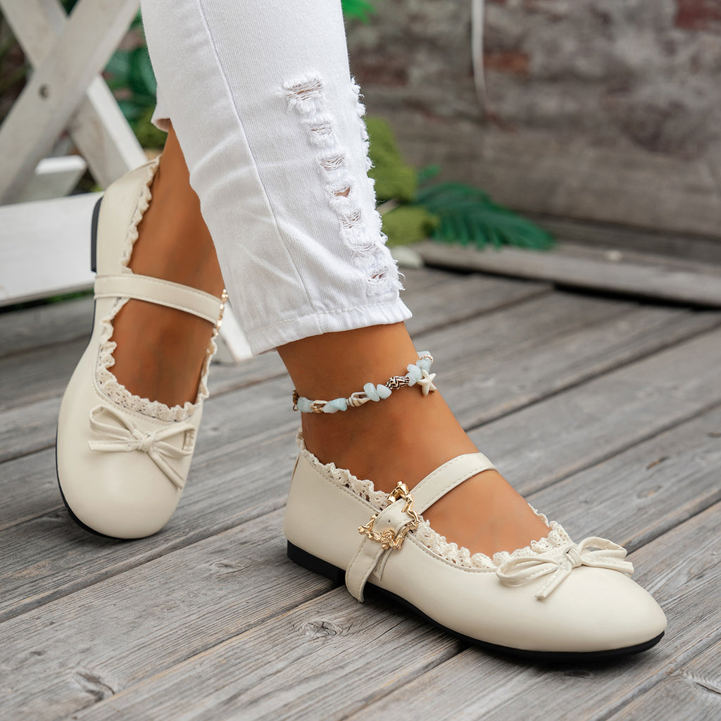 Modern Chic All-Season PU/Artificial Leather/Microfiber Leather Women's Flat Shoes | Color: White | Image 2