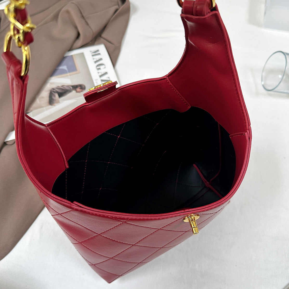 Modern Chic All-Season PU/Artificial Leather/Microfiber Leather Women's Handbags Tote Bags | Color: Red | Image 2