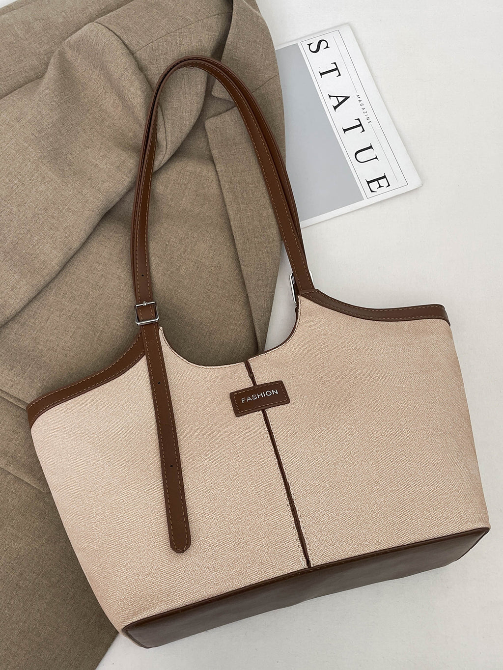Modern Chic All-Season PU/Artificial Leather/Microfiber Leather Women's Shoulder Bags Tote Bags | Color: Beige | Image 3