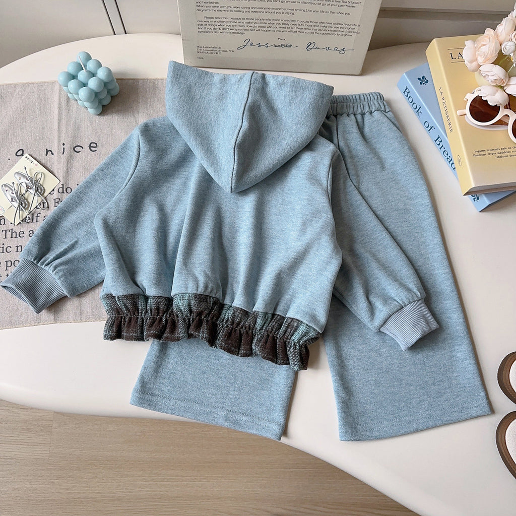 Trendy Spring 2-Piece Girls' Pants Suit, Ages 2-9 | Color: Blue | Image 3