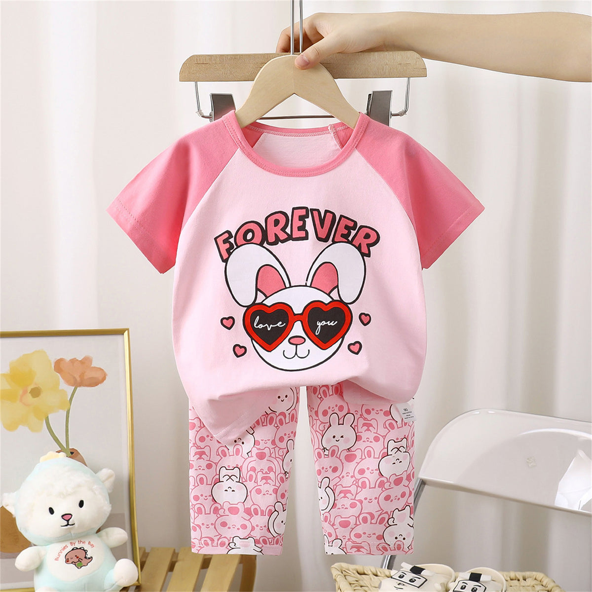 Casual Sporty Summer 2-Piece Unisex Kids' Pajama Set, Ages 2-9 | Color: Style 3 | Image 3