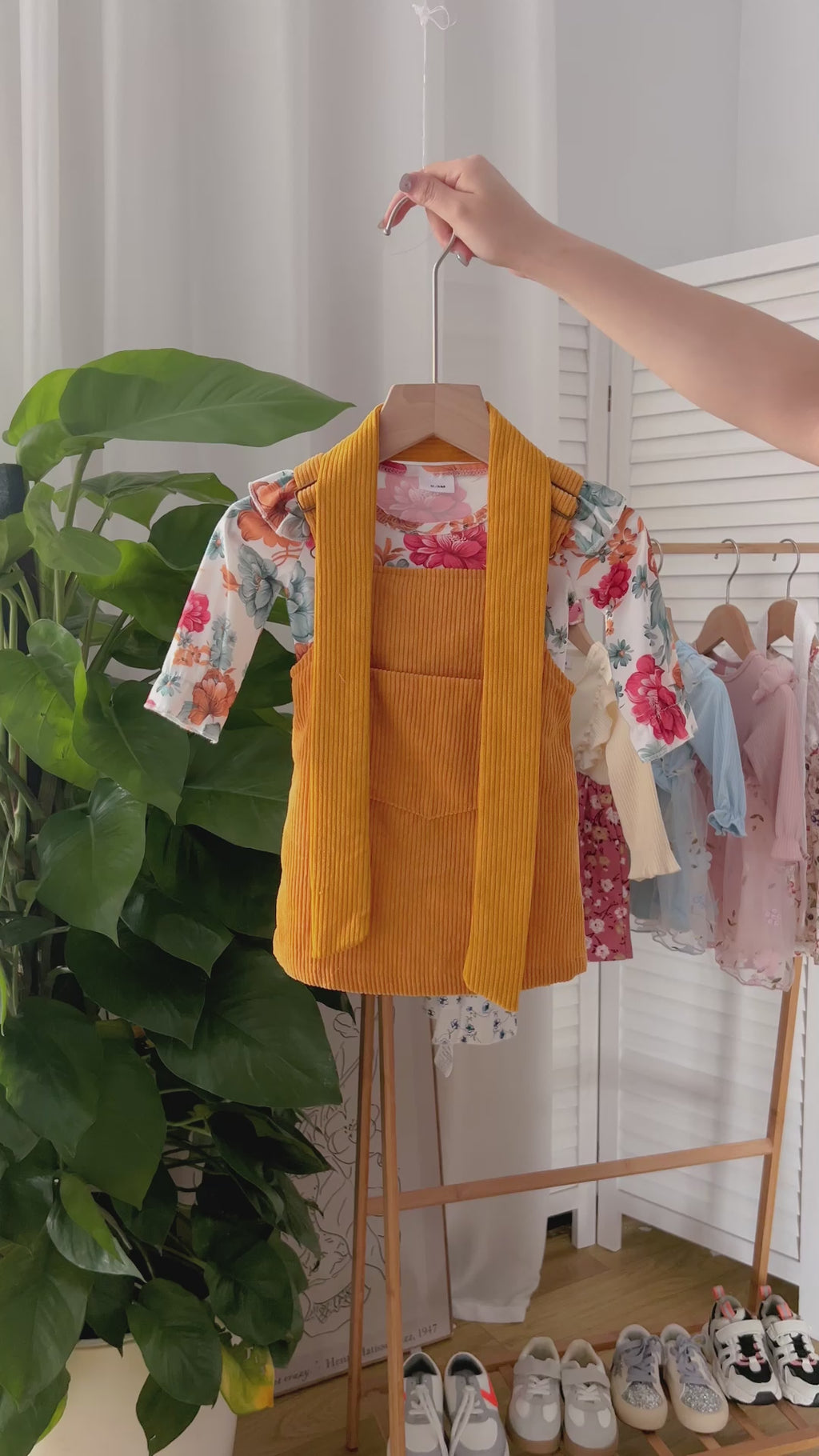 Sweet & Cute Autumn 2-Piece Baby Girls' Dress Suit, Ages 0-6 Months | Product video | goods_id:968248 | source:fb55c3dc96eb432b8e62ffac4601cb9d.mp4